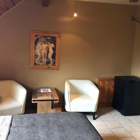 Hotel Manoir Ramezay à Marieville Extérieur photo