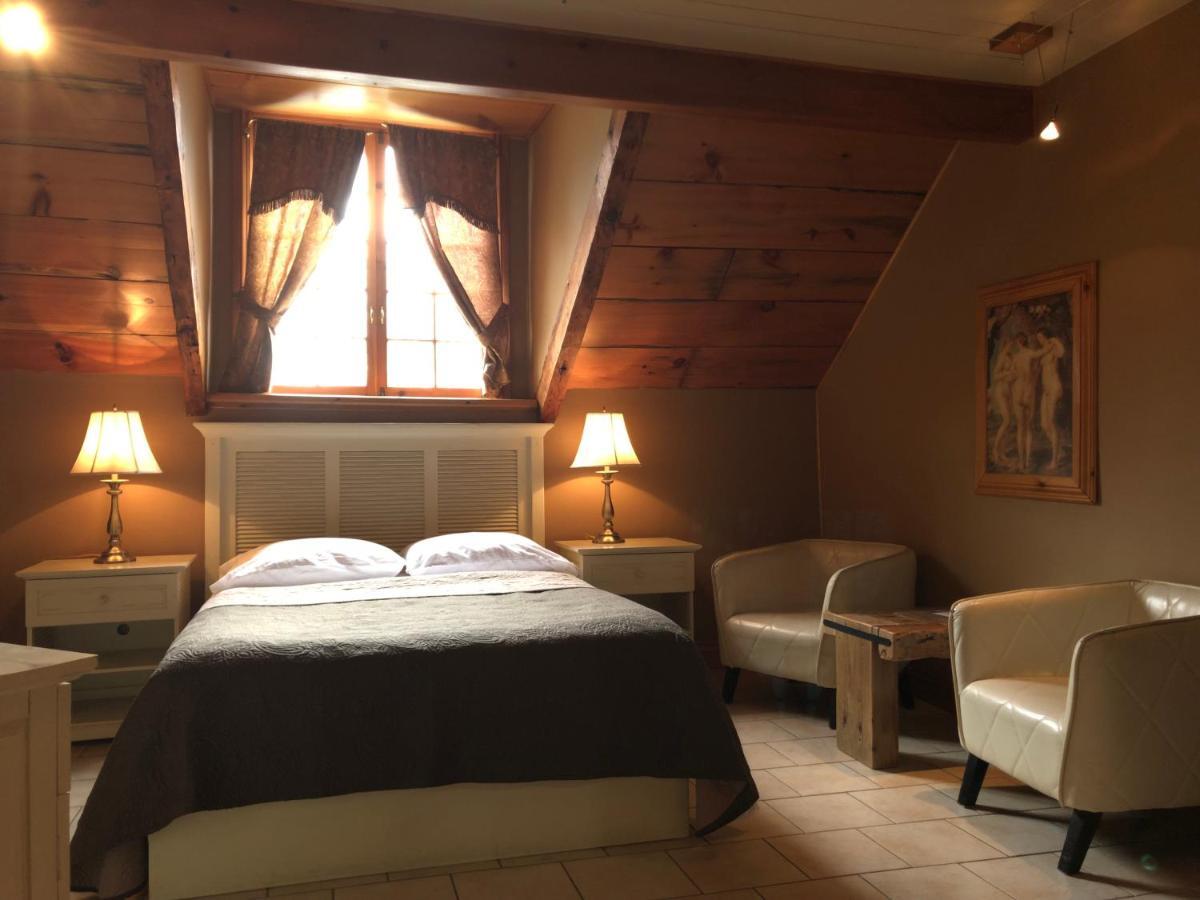 Hotel Manoir Ramezay à Marieville Extérieur photo