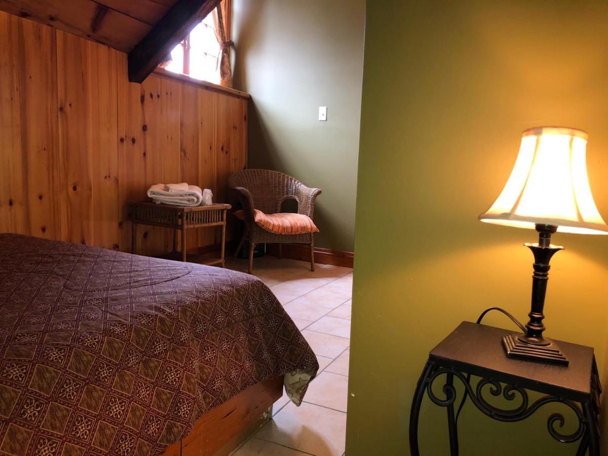 Hotel Manoir Ramezay à Marieville Extérieur photo